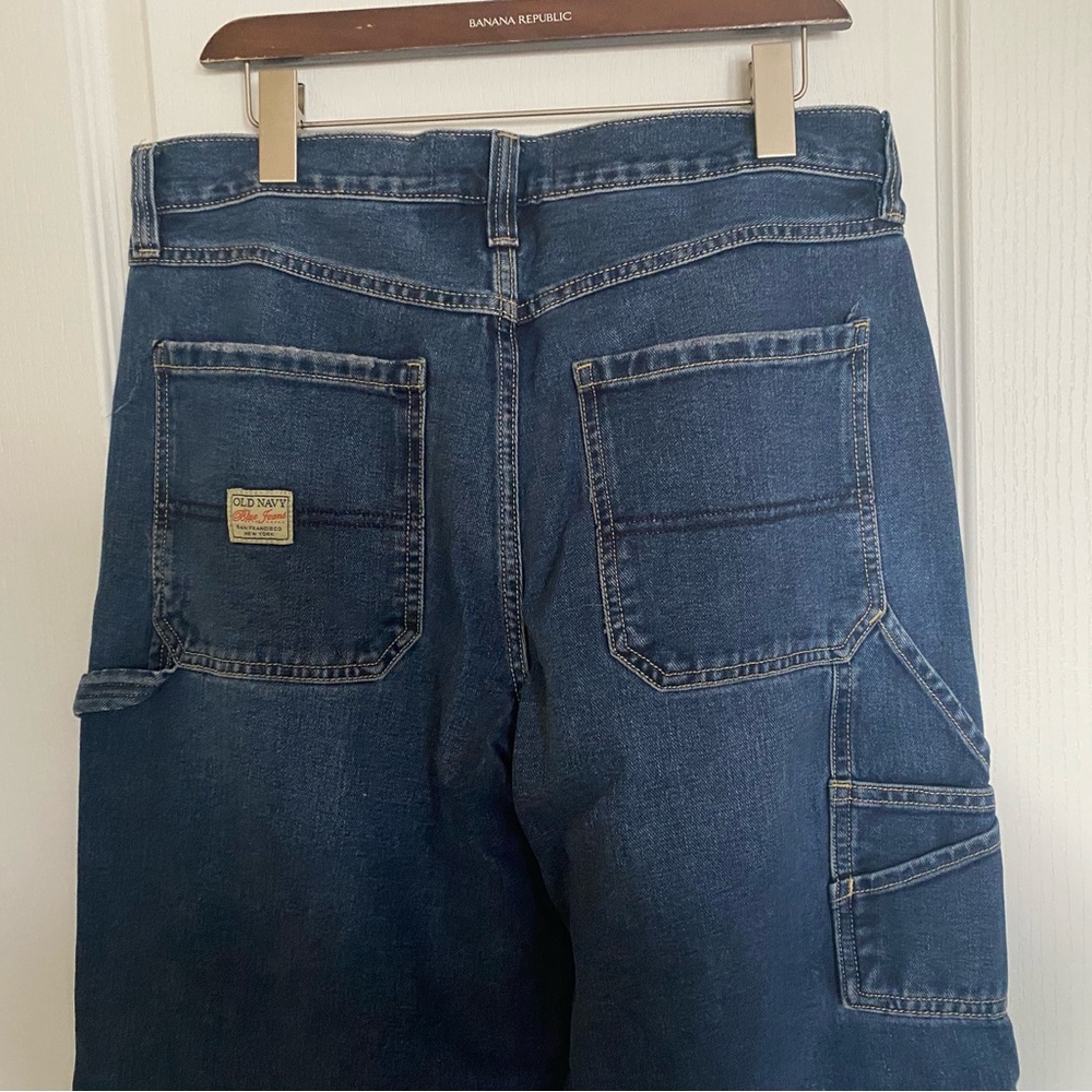 Old Navy Relaxed Fit Jeans in Deep Blue - Picture 6 of 6